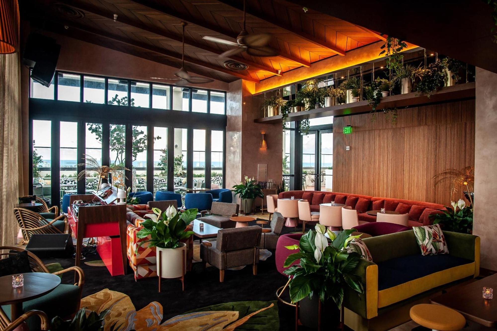 The Dalmar, Fort Lauderdale, A Tribute Portfolio Hotel Exterior photo